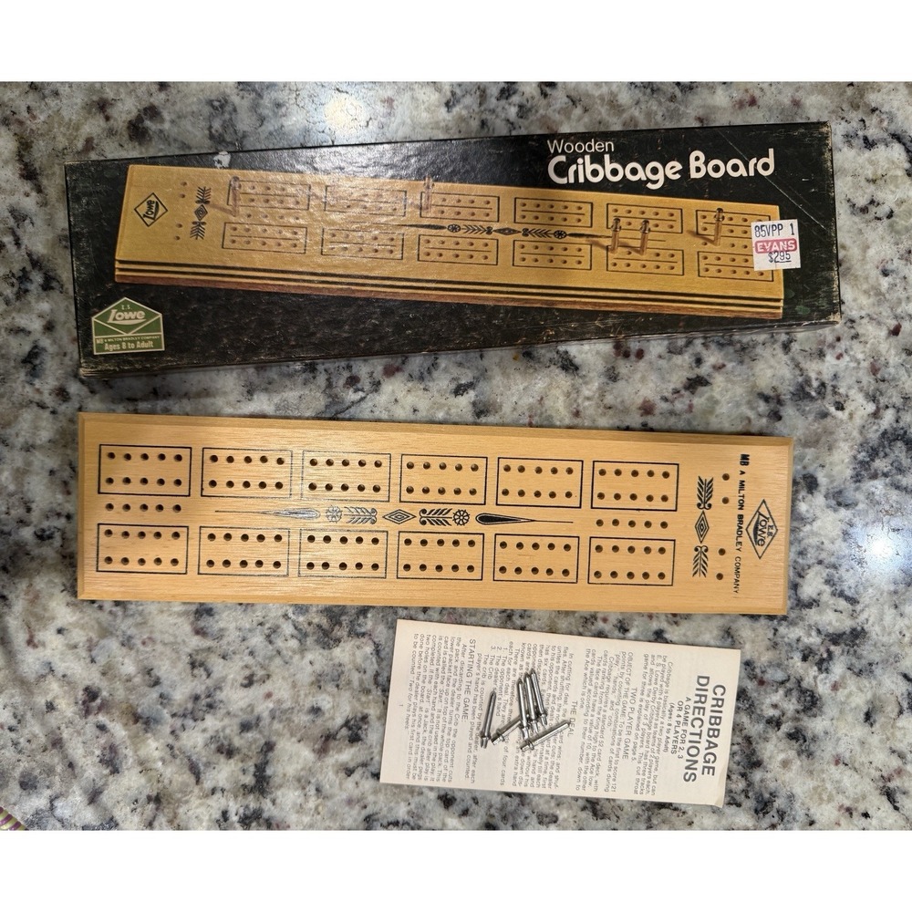 Vintage 1974 E.S. Lowe Milton Bradley Wooden Cribbage Board 1503 Complete w/ Peg